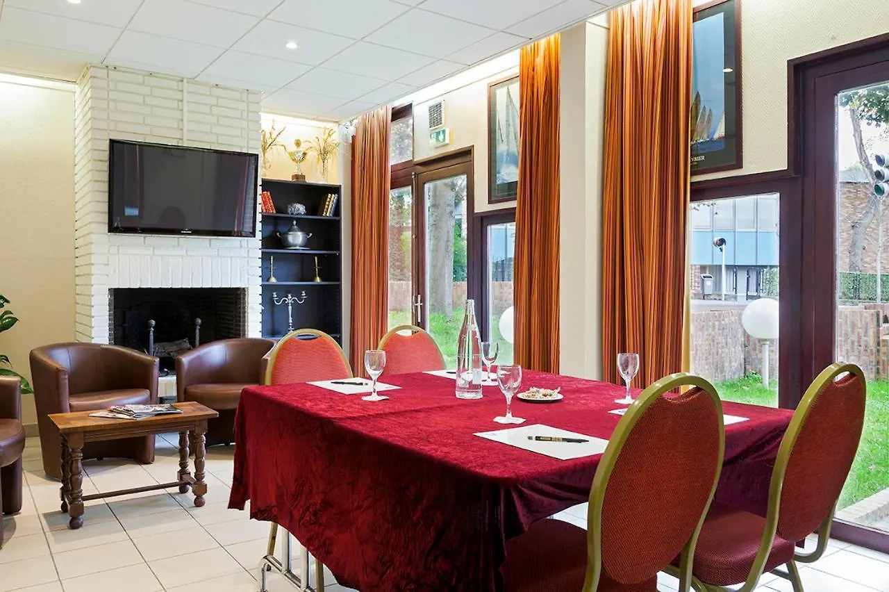 Hotel Des Arcades De Cachan - Grand Paris Sud